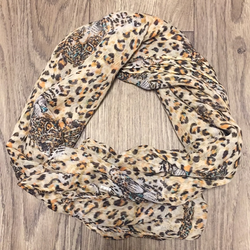 Brand New Tiger Scarf